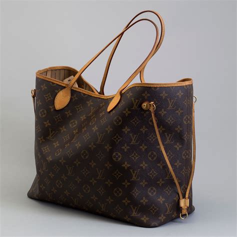 louis vuitton neverfull gm price.